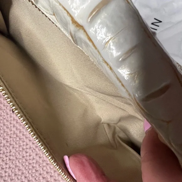 Brahmin soft Checkbook Wallet with Dustbag - Picture 10 of 13